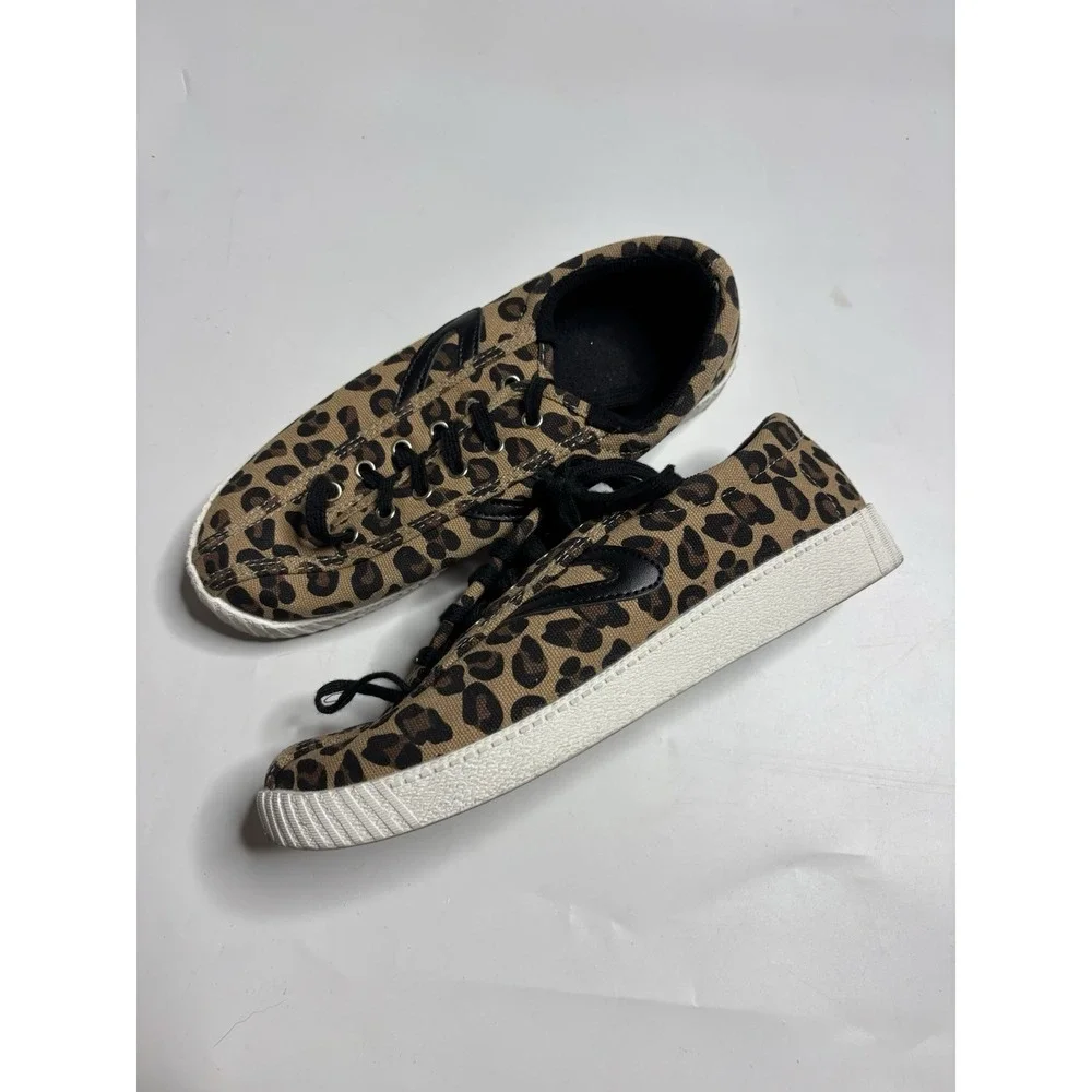 Tretorn Nylite Plus Canvas Leopard Womens 7.5 Fashion Sneakers Animal Print‎ EUC